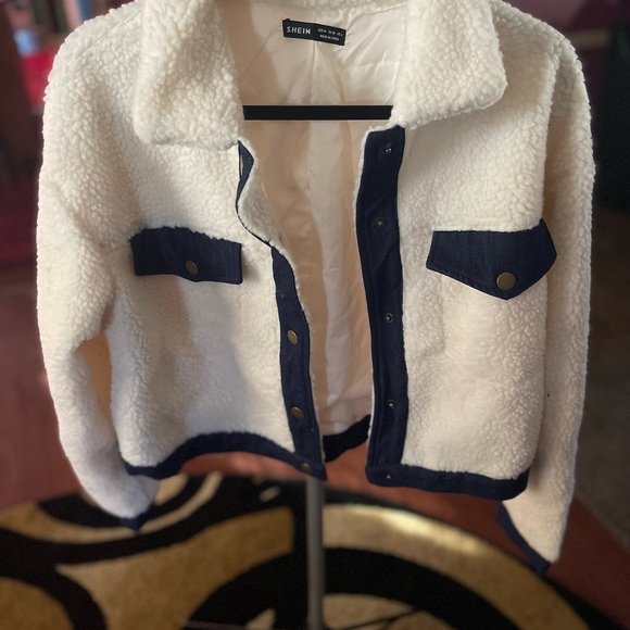 SHEIN-fashionable warm cozy Sherpa-like jacket/coat - Picture 5 of 5